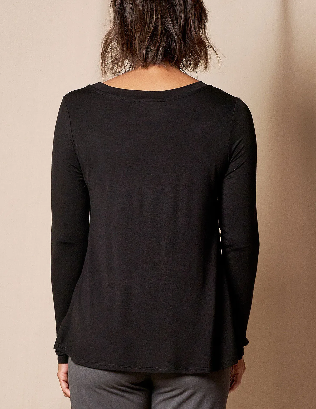 Bamboo Relaxed Long Sleeve Tee - Black