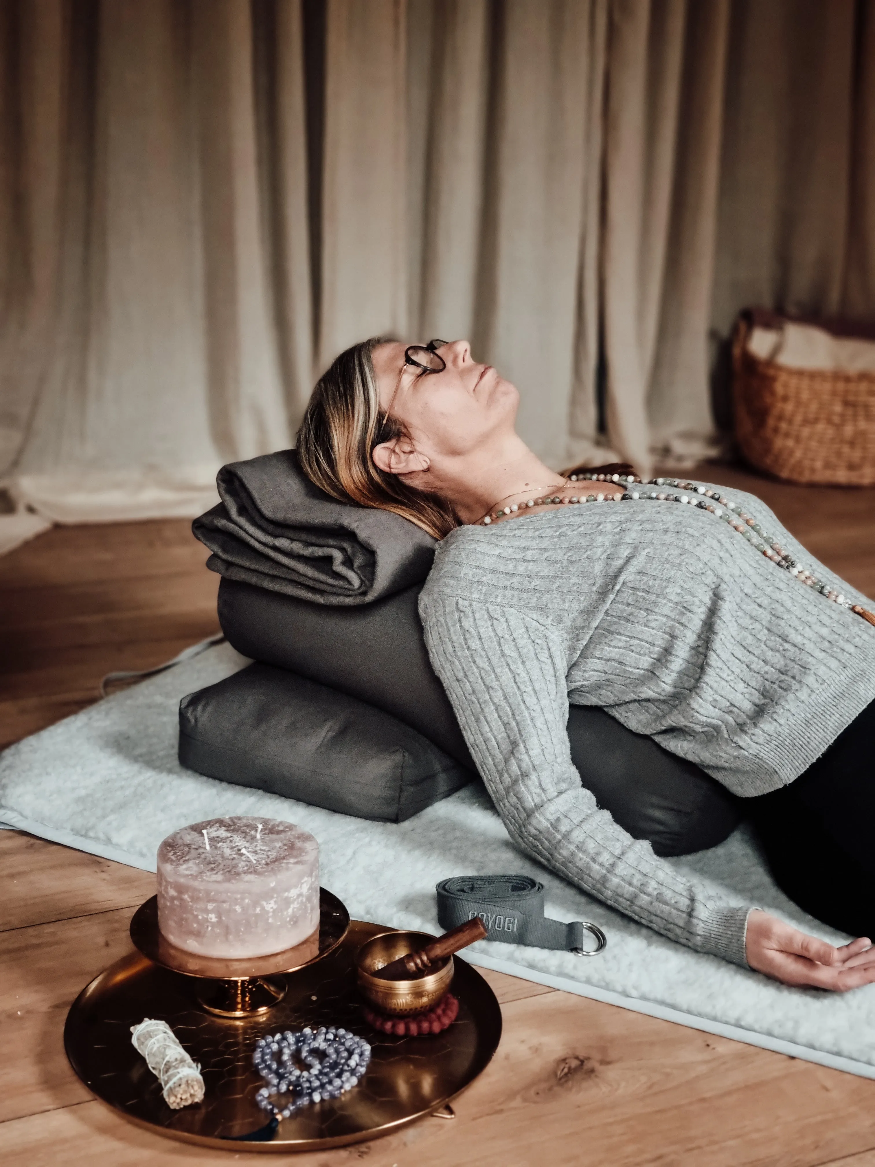 Calm Rektangulær Yoga Bolster - Grå