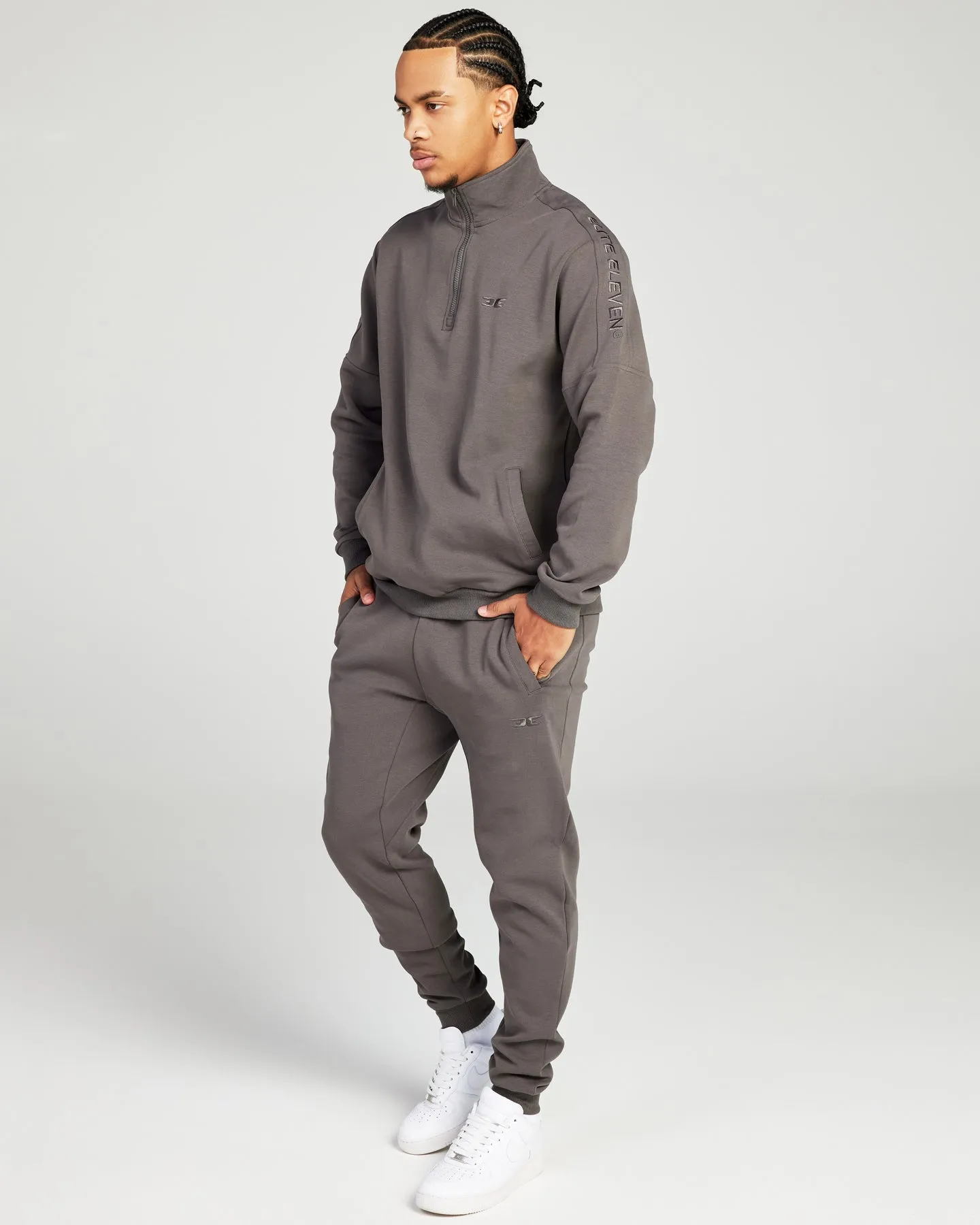 Division Joggers - Charcoal