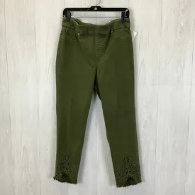 Pants Cropped By Chicos In Green, Size: 10